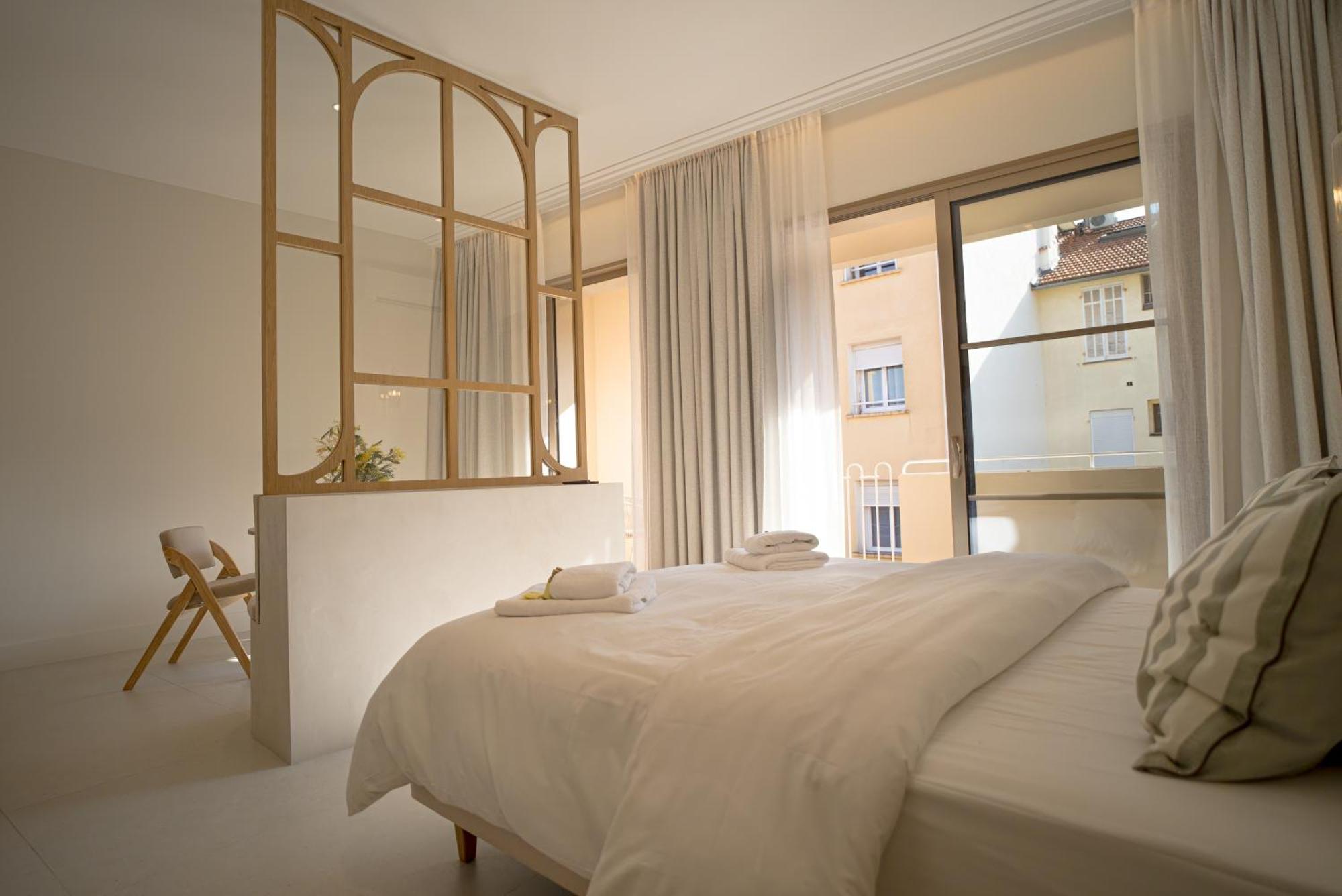 Studios Raffines Avec Terrasses - Plages, Ville Et Gare A Pied - Maison Raphael แซ็งต์-ราฟาเอล ภายนอก รูปภาพ