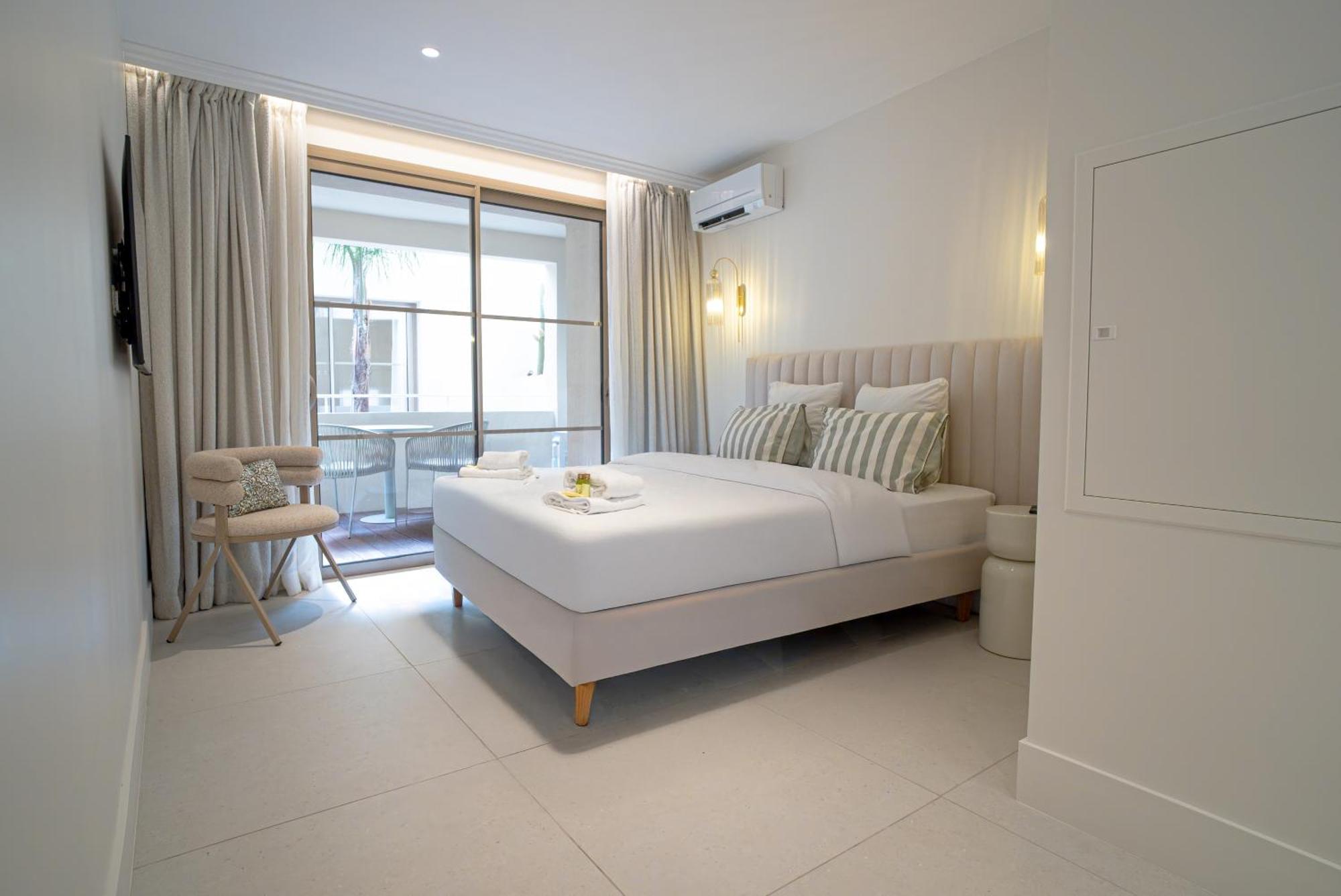 Studios Raffines Avec Terrasses - Plages, Ville Et Gare A Pied - Maison Raphael แซ็งต์-ราฟาเอล ภายนอก รูปภาพ
