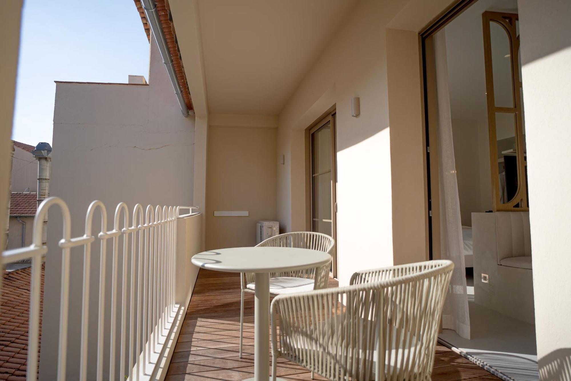 Studios Raffines Avec Terrasses - Plages, Ville Et Gare A Pied - Maison Raphael แซ็งต์-ราฟาเอล ภายนอก รูปภาพ